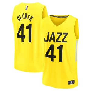 Kelly Olynyk NBA player jersey.